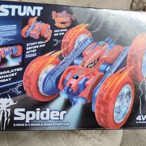 Spider 4WD RC Stunt Car - Red and Blue